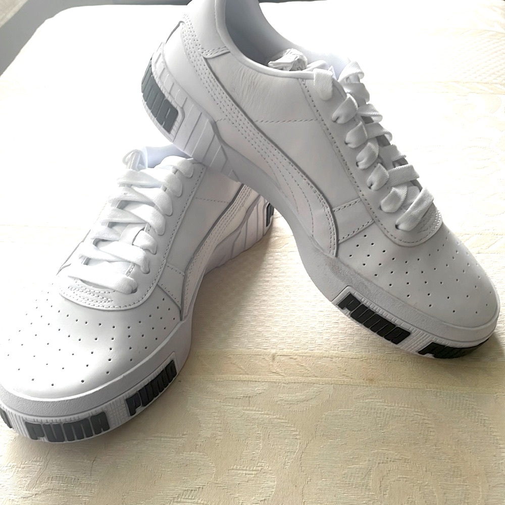 Puma leather sneakers